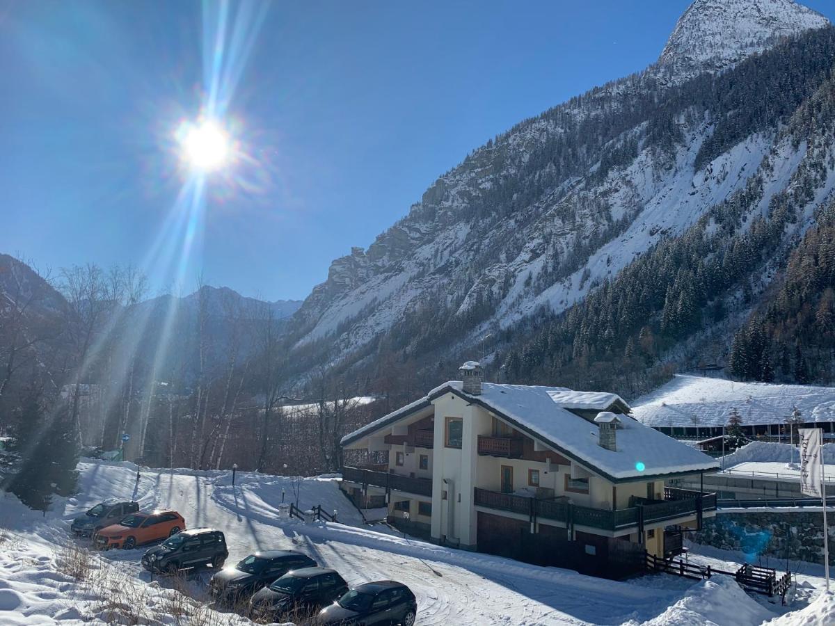 Shatush Hotel Courmayeur Exterior foto