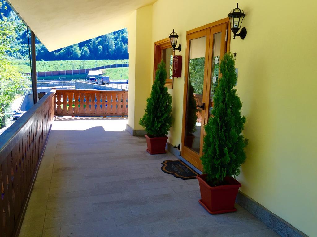 Shatush Hotel Courmayeur Exterior foto