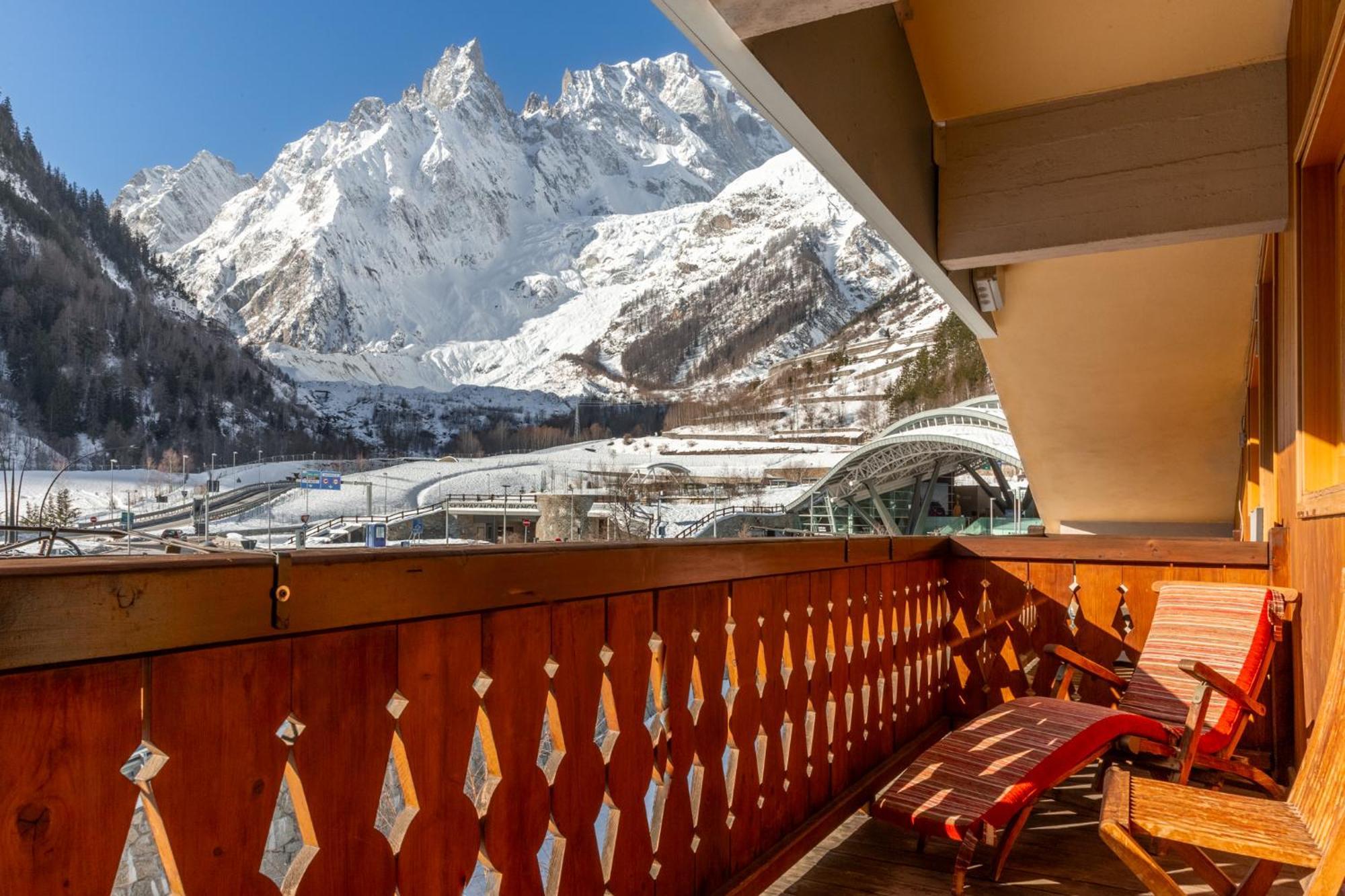 Shatush Hotel Courmayeur Exterior foto
